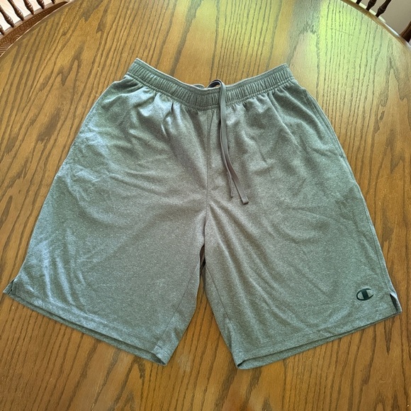 Champion Grey Athletic Shorts size Large - Picture 1 of 3